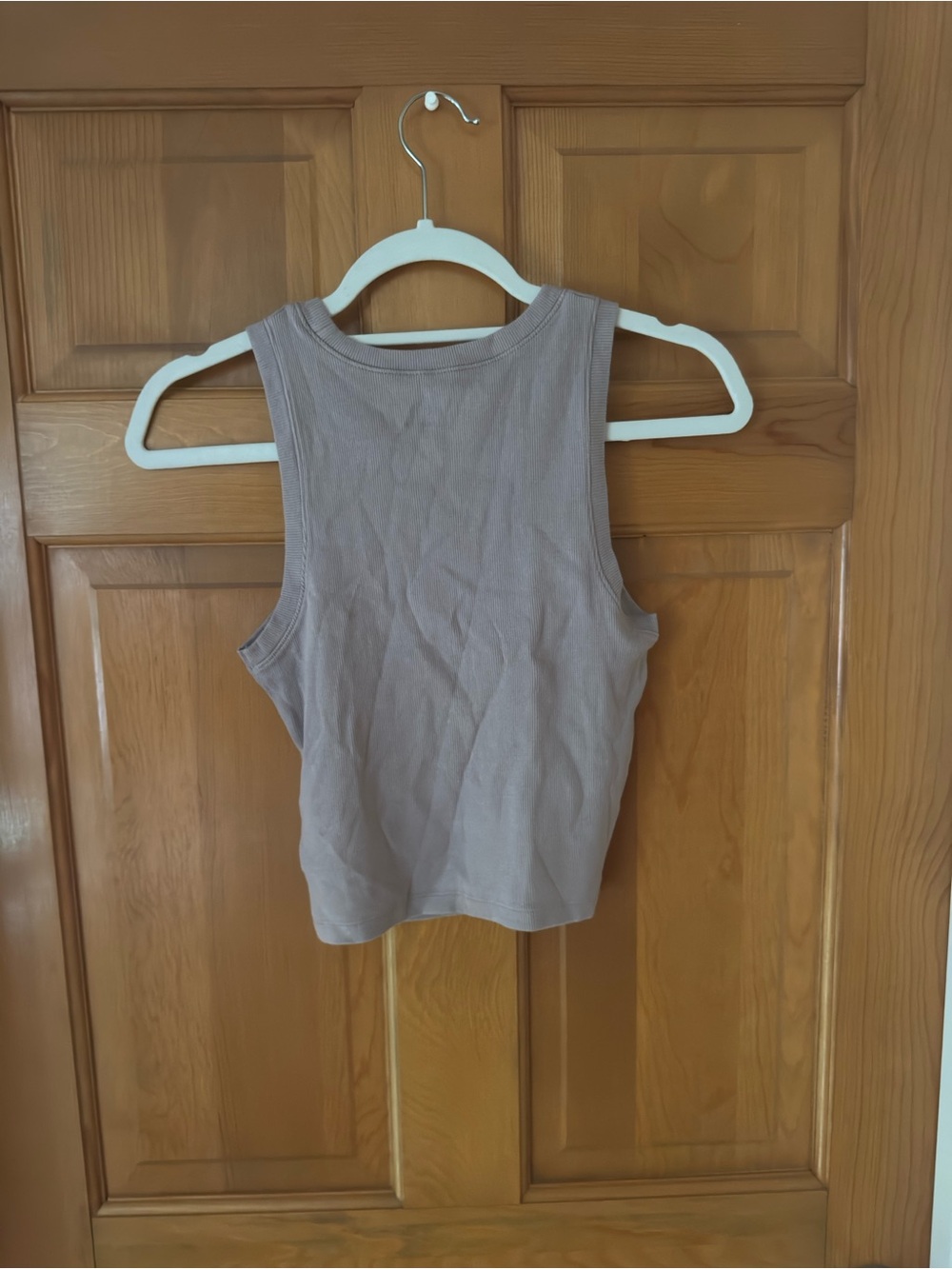 Hollister Tank Top - Picture 3 of 3